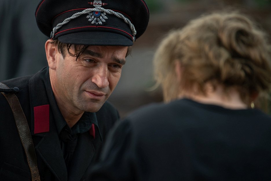 Ema a smrtihlav
(2024)