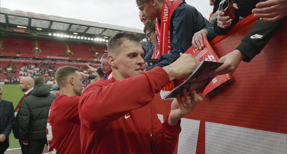 Martin Škrtel: Buď, alebo
(2023)_693aaa649540c.jpeg