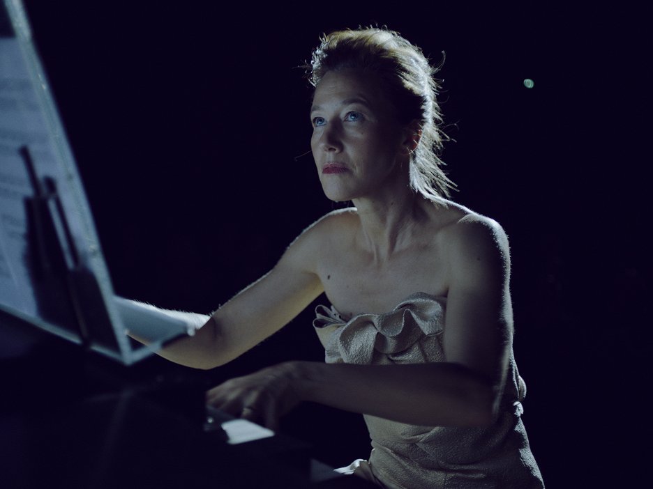 Stratená sláva
(2025)